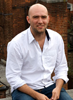 <p class='hname'>Pete Smith</p><p class='hco'>Songkick</p>