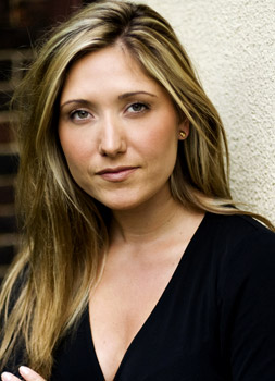 <p class='hname'>Sarah Prevette</p><p class='hco'>Sprouter</p>