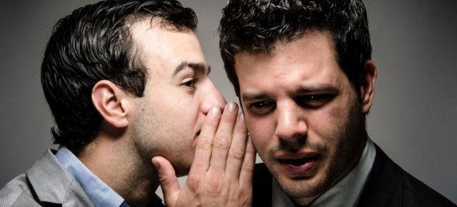 This Is How to Get People Talking, According to an FBI Hostage Negotiator