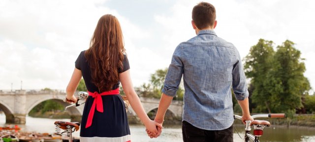 What Online Dating Taught Me About Sales