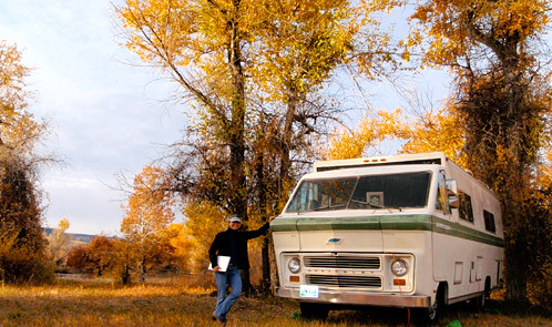<p class='hname'> <a href='http://www.inc.com/ss/worlds-coolest-offices-2010/work-inside-work-outside-office-space'>HaveMediaWillTravel.com</a> | <a href='http://www.inc.com/ss/worlds-coolest-offices-2010/work-inside-work-outside-office-space'>Shelli Johnson</a> | Wyoming | Indoor-Outdoor Office Space </p>