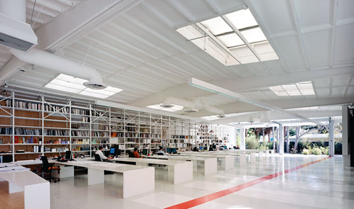 <p class='hname'> <a href='http://www.inc.com/ss/worlds-coolest-offices-2010/coolest-use-space'>Lehrer Architects</a> | Los Angeles, California | Making the Best Use of Space </p>