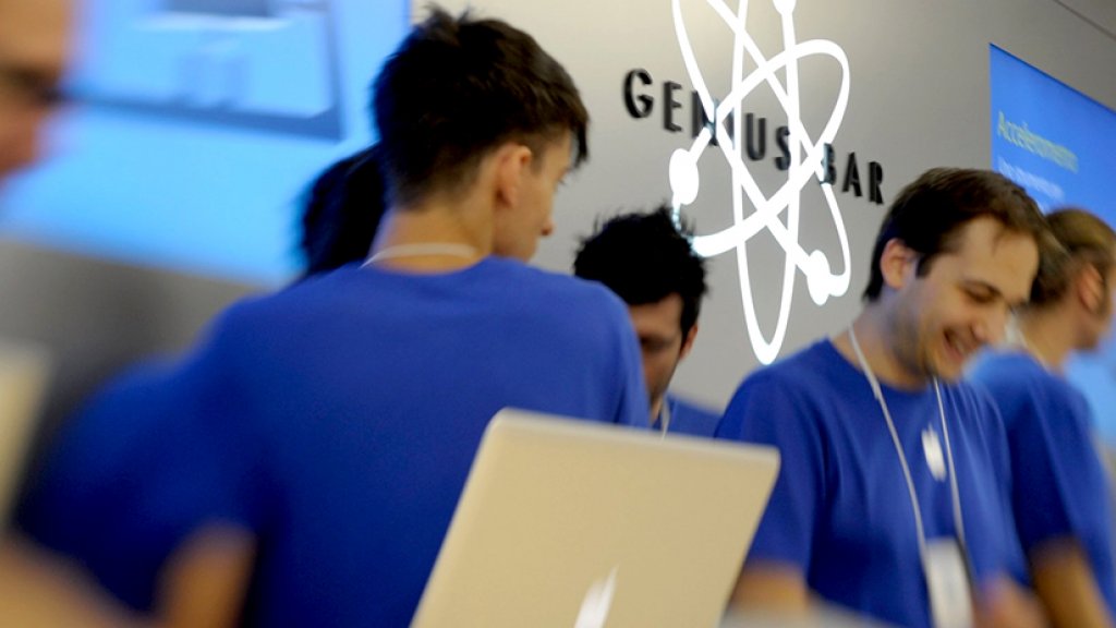 What Steve Jobs Stole From RitzCarlton (and You Should Steal From