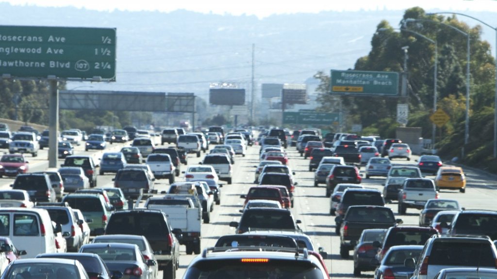 5 Ways Even Good Drivers Make Traffic Jams Worse