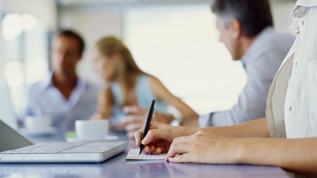 3 Ways to Take Notes in a Meeting More Efficiently | Inc.com