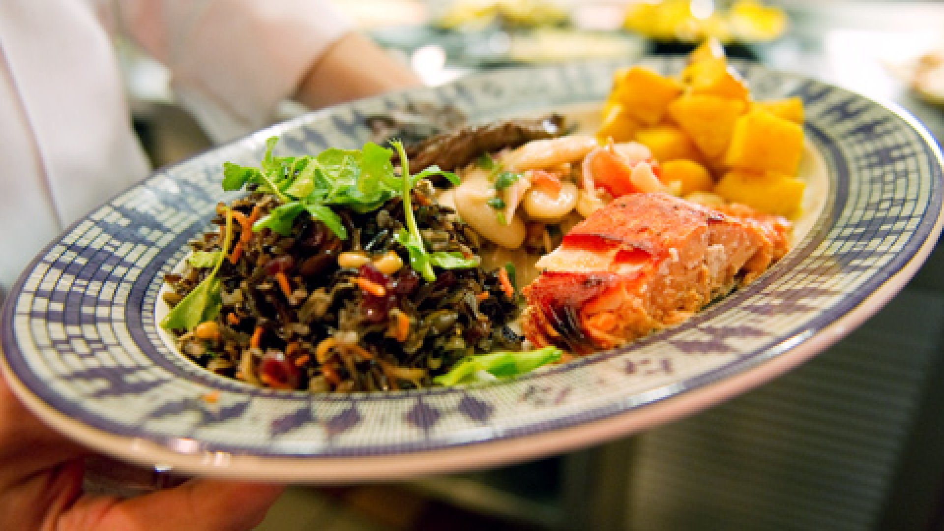 Business Opportunities in FullService Restaurants