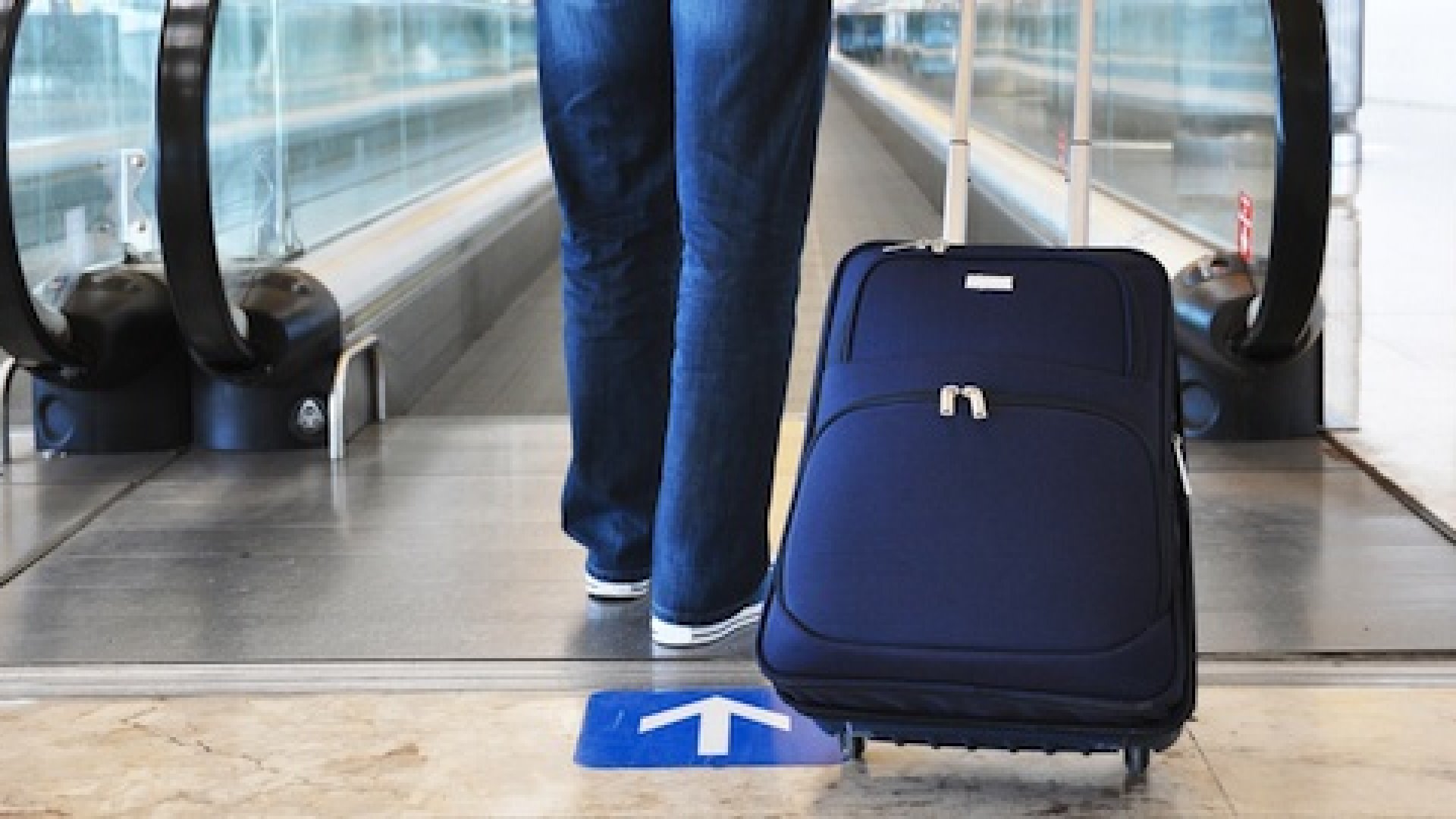 Креативный доктор. Enter travel. Global entry. Переезд на работу в другую местность. Check in в аэропорту.