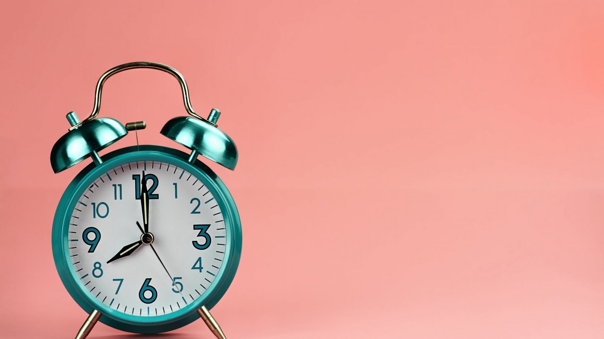 The Painless Way to Add an Extra Hour to Every Day (It's Really Easy, But You Have to Do It This