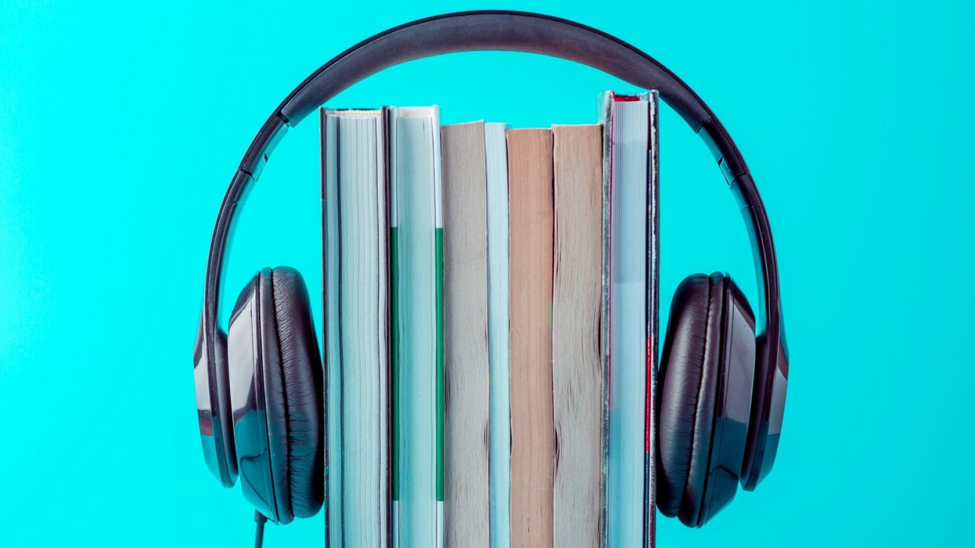 Stuck on a Long Flight? Pass the Time and Learn New Skills With These 6