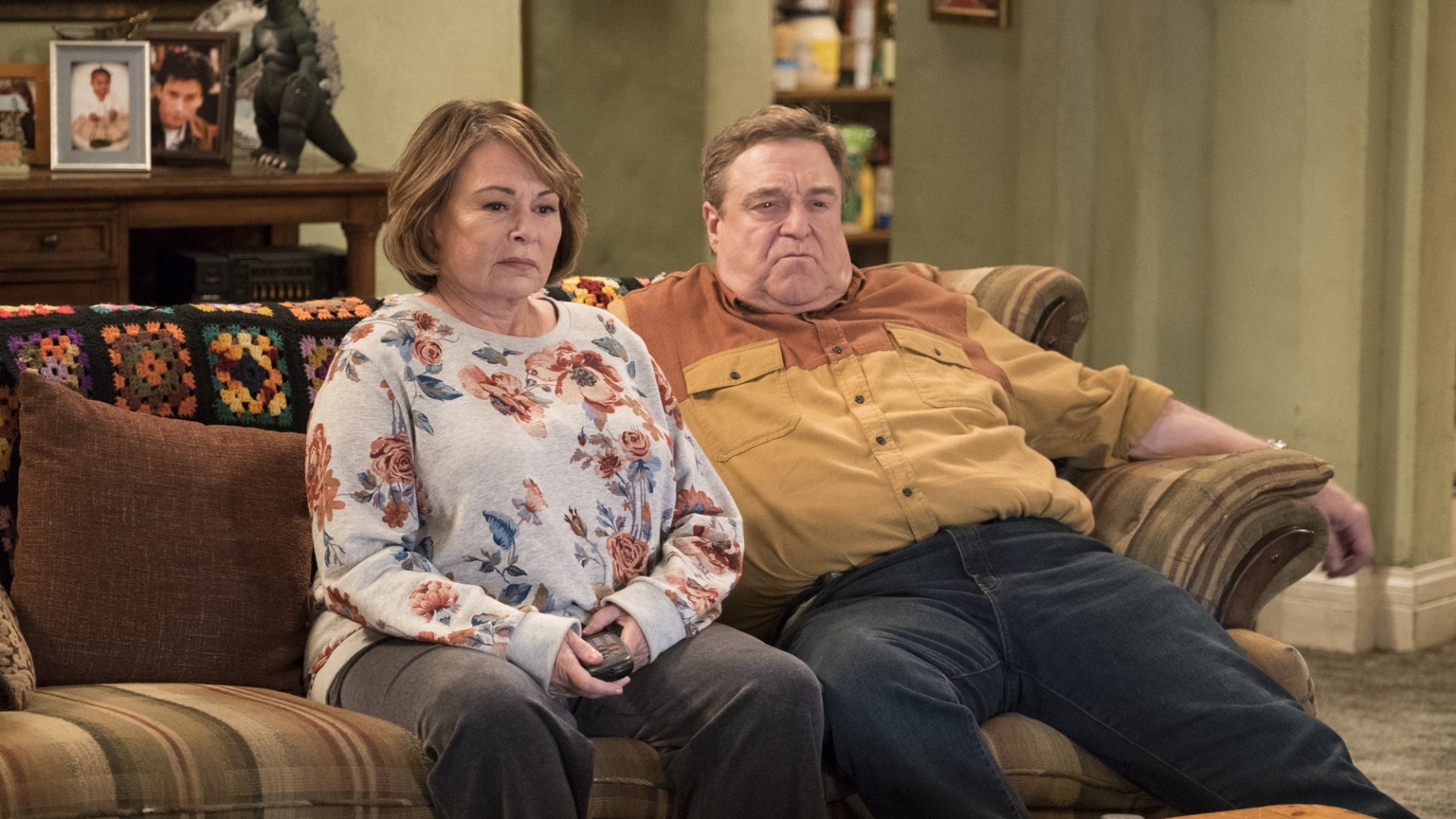 Here's the Thing About That Racist Roseanne Barr Tweet It Never Should